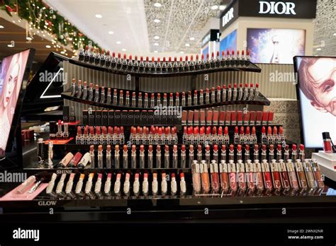 dior metro paragon|dior singapore.